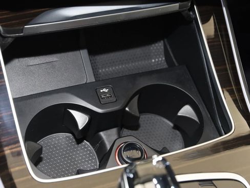 Used 2023 BMW X5 sDrive40i w/ M Sport Package image 32