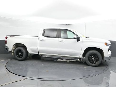 Used 2023 Chevrolet Silverado 1500 LT w/ Work Truck Package AWD/4WD image 4