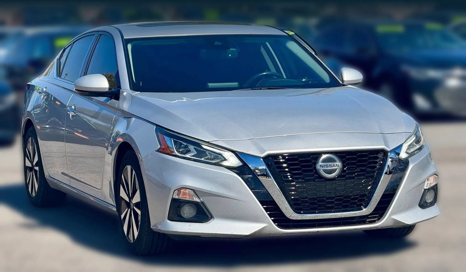 Used 2019 Nissan Altima 2.5 SL FWD image 1