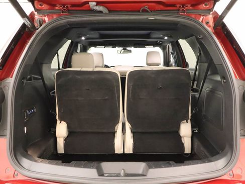 Used 2018 Ford Explorer Limited w/ Equipment Group 301A FWD image 19