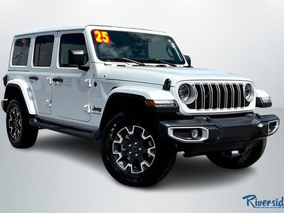 New 2025 Jeep Wrangler Sahara w/ Safety Group