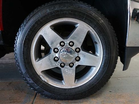 Used 2019 Chevrolet Silverado 2500 LTZ w/ Duramax Plus Package image 8