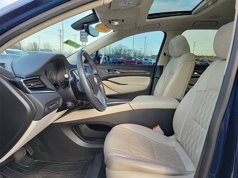 Used 2023 Buick Enclave Avenir w/ Avenir Technology Package image 16