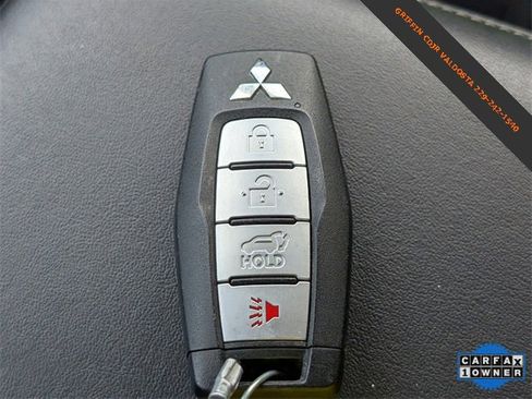 Used 2024 Mitsubishi Outlander SE image 31