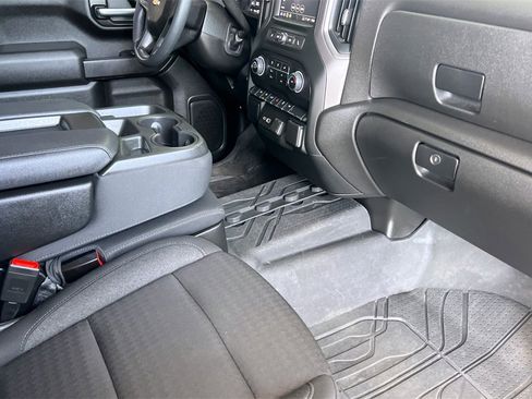 Used 2024 Chevrolet Silverado 1500 Custom image 19