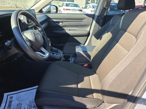 Used 2023 Honda CR-V EX image 8