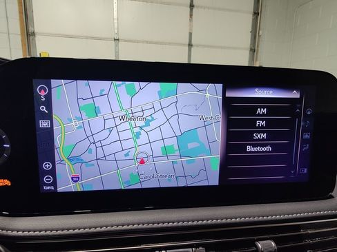 Used 2022 Lexus LS 500 F Sport image 40