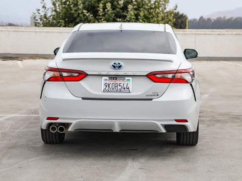 Certified 2024 Toyota Camry SE w/ Cold Weather Package FWD image 7