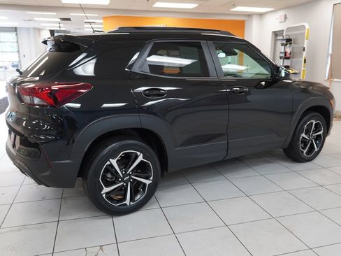 Certified 2023 Chevrolet TrailBlazer RS w/ Convenience Package AWD/4WD image 11