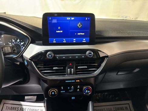 Used 2021 Ford Escape SE FWD image 16