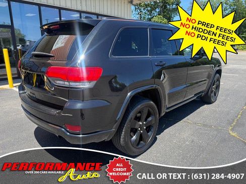 Used 2014 Jeep Grand Cherokee Altitude AWD/4WD image 5