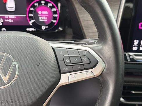 Used 2024 Volkswagen Atlas SEL Premium R-Line AWD/4WD image 28