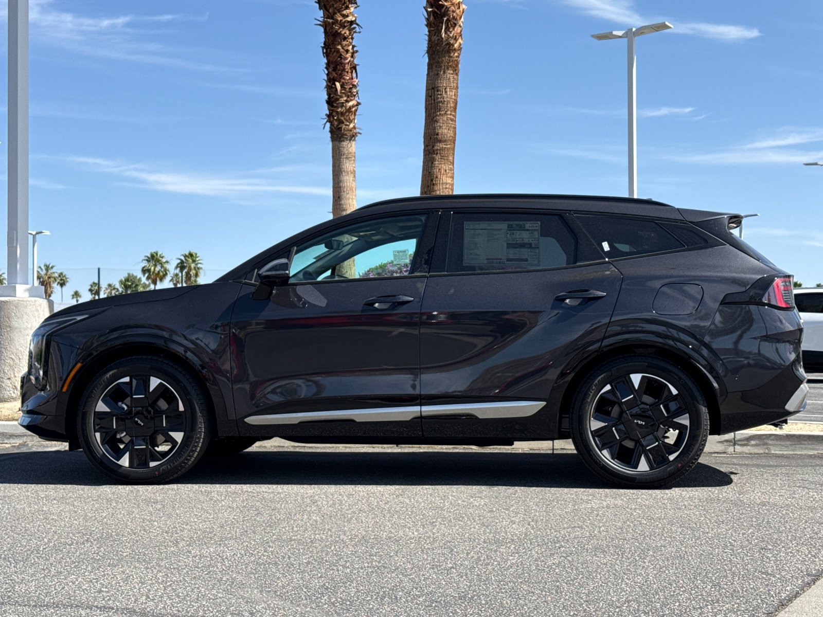 New 2026 Kia Sportage SX FWD image 6