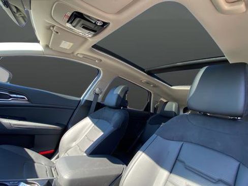 New 2026 Kia Sportage SX AWD/4WD image 12