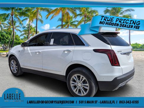 Used 2022 Cadillac XT5 Premium Luxury w/ Technology Package FWD image 5