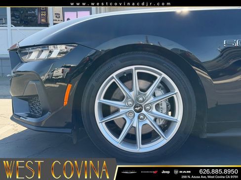 Used 2024 Ford Mustang GT Premium RWD image 11