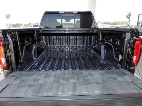 Certified 2023 GMC Sierra 1500 SLT RWD image 19
