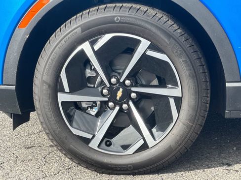 New 2026 Chevrolet Equinox EV LT image 27