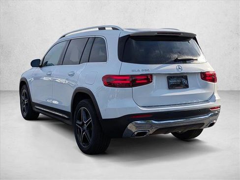 New 2026 Mercedes-Benz GLB 250 image 9