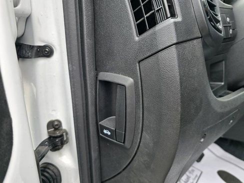 New 2025 RAM ProMaster 3500 FWD image 18