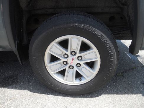 Used 2014 GMC Sierra 1500 SLE w/ SLE Value Package AWD/4WD image 11