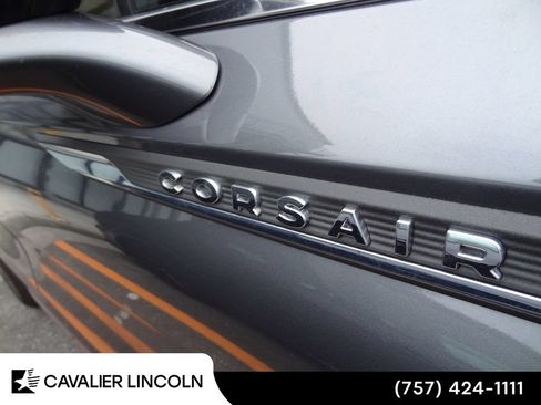 Used 2022 Lincoln Corsair Reserve w/ Equipment Group 201A AWD/4WD image 14