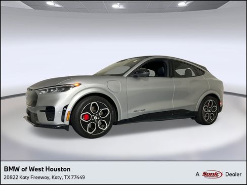 Used 2021 Ford Mustang Mach-E GT image 1