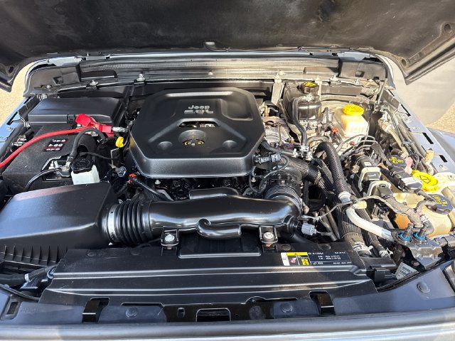 Used 2019 Jeep Wrangler Unlimited Rubicon AWD/4WD image 29