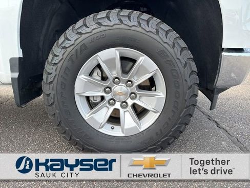 Used 2025 Chevrolet Silverado 1500 LT w/ Safety Package image 17