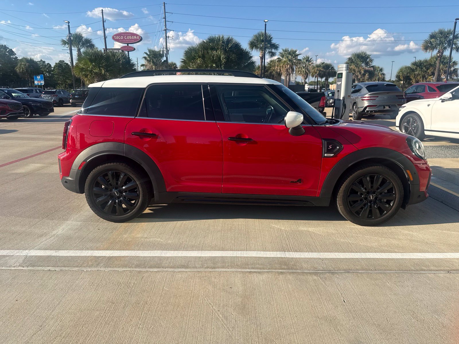 Used 2024 MINI Cooper Countryman S AWD/4WD image 3