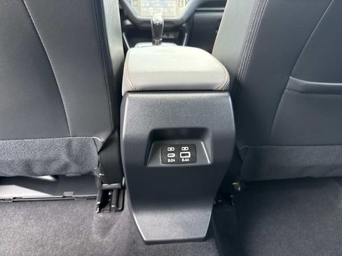 Used 2026 Subaru Crosstrek 2.5i Limited w/ Crosstrek Mirror Package AWD/4WD image 19