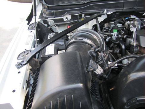 Used 2023 RAM 2500 Big Horn w/ Level 1 Equipment Group AWD/4WD image 36