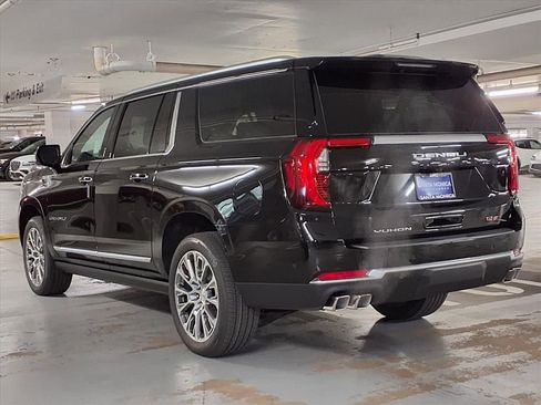 New 2026 GMC Yukon XL Denali w/ Sun & Power Step Package RWD image 7