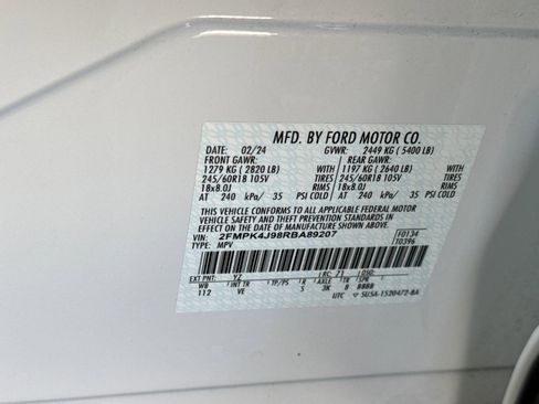 Used 2024 Ford Edge SEL image 35