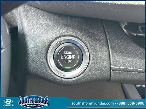 Used 2023 Buick Envision Essence FWD image 29