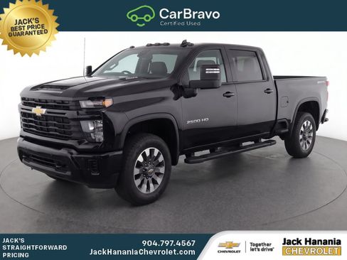 Certified 2024 Chevrolet Silverado 2500 Custom w/ Custom Value Package AWD/4WD image 2