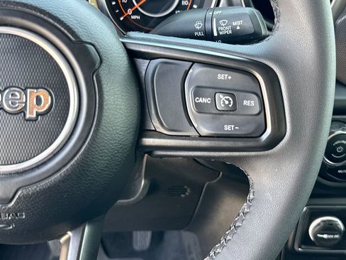Used 2023 Jeep Wrangler Unlimited Sport AWD/4WD image 16