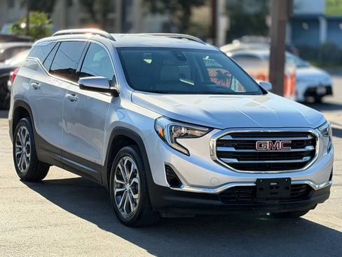 Used 2020 GMC Terrain SLT w/ Preferred Package AWD/4WD image 21