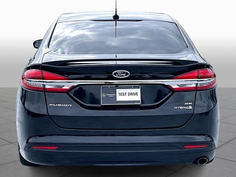 Used 2018 Ford Fusion SE w/ Equipment Group 601A image 5