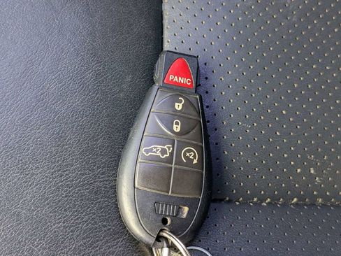 Used 2013 Dodge Durango R/T w/ Leather Interior Group RWD image 30