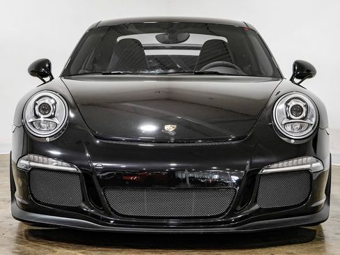 Used 2014 Porsche 911 GT3 w/ Sound Package Plus image 5