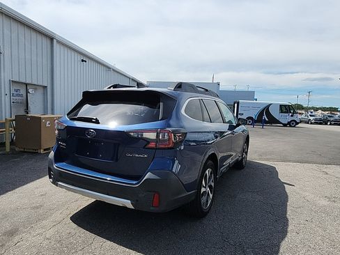 Used 2020 Subaru Outback Limited AWD/4WD image 5