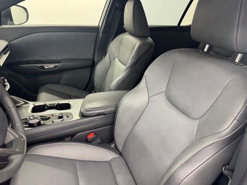 Used 2025 Lexus RZ 300e w/ Accessory Package (Z1) FWD image 9