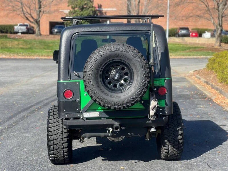 Used 2004 Jeep Wrangler 4WD image 13