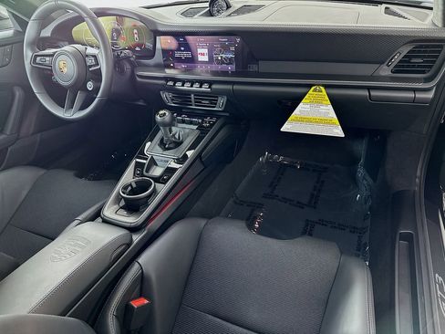 Certified 2026 Porsche 911 GT3 RWD image 25