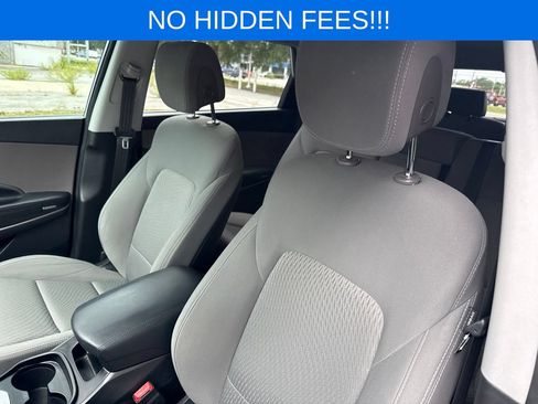 Used 2017 Hyundai Santa Fe SE w/ Cargo Package FWD image 11