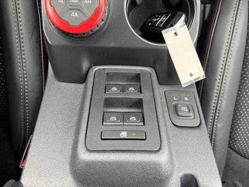 New 2026 Ford Bronco Raptor w/ Interior Carbon Fiber Pack AWD/4WD image 23