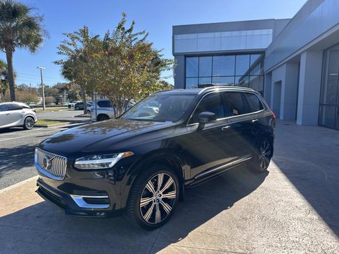 Used 2021 Volvo XC90 T6 Inscription w/ Protection Package Premier image 7