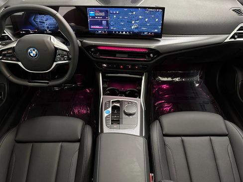 Used 2025 BMW i4 eDrive40 w/ Parking Assistance Package image 16