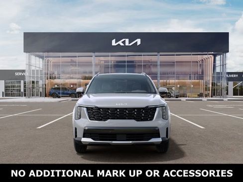 New 2026 Kia Sorento S image 2